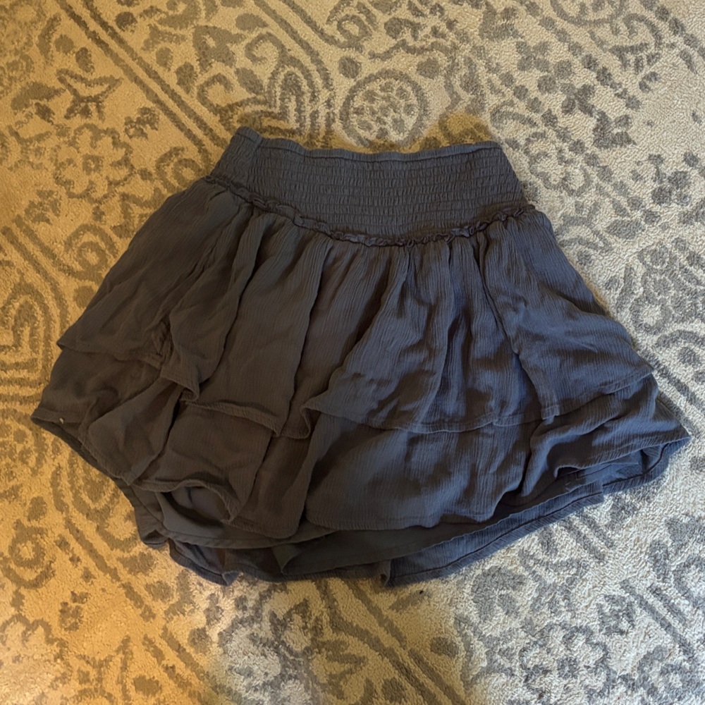 Hollister High Rise Flowy Skirt